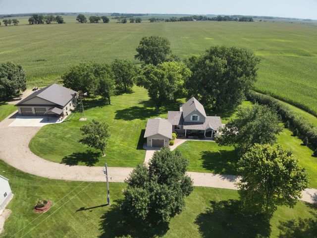 15304 County Road 11, Herman, MN 56248