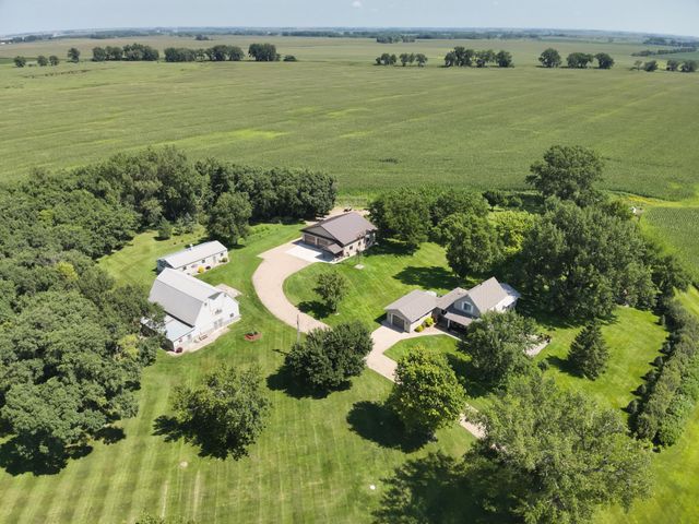 15304 County Road 11, Herman, MN 56248