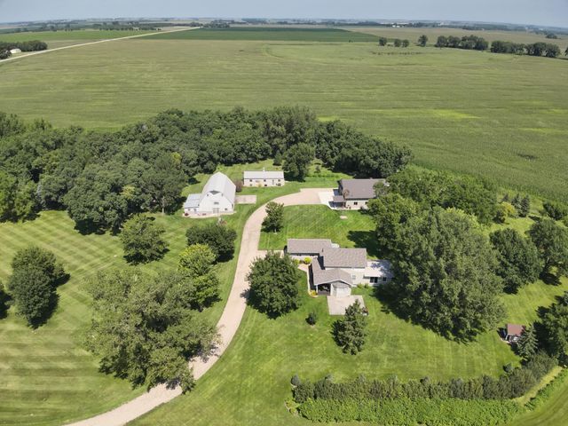 15304 County Road 11, Herman, MN 56248