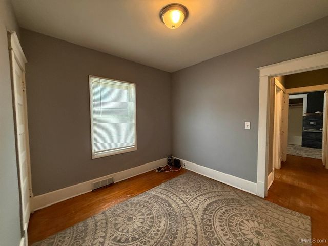 720 Florence Street, Ironwood, MI 49938