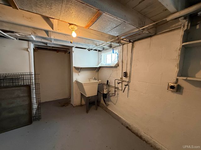 720 Florence Street, Ironwood, MI 49938