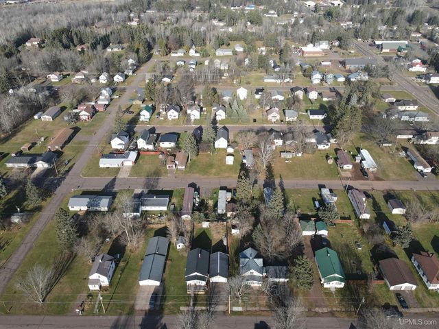 720 Florence Street, Ironwood, MI 49938