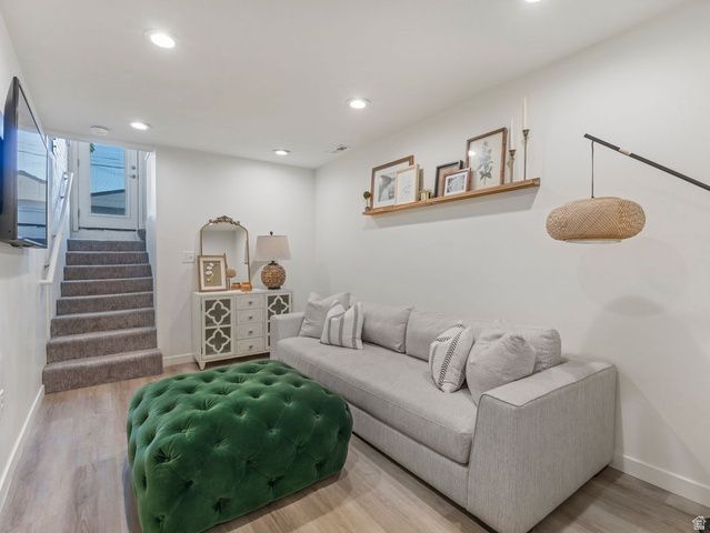 548 E HOLLYWOOD AVE, Salt Lake City, UT 84105
