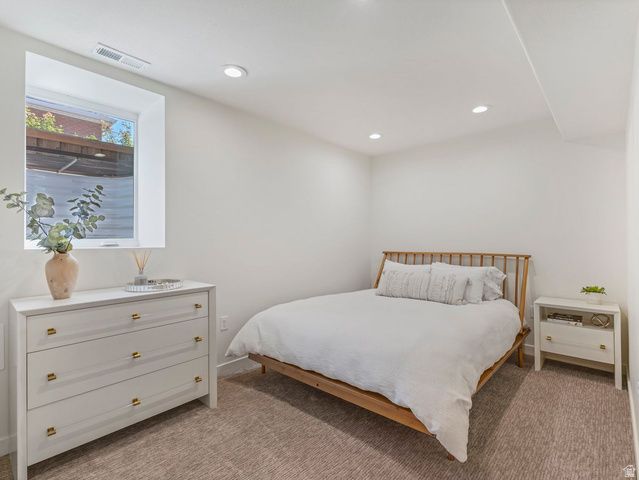548 E HOLLYWOOD AVE, Salt Lake City, UT 84105