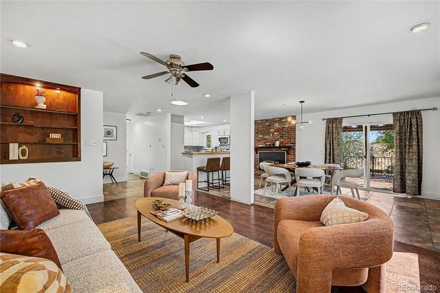 2450 S Jamaica Street, Aurora, CO 80014