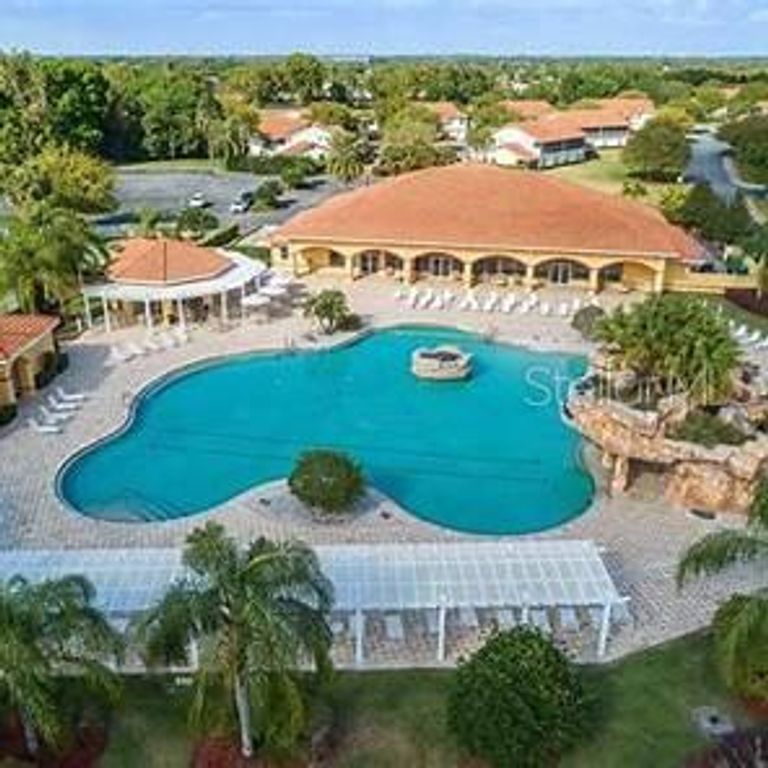 10145 S MAINSAIL DRIVE S, Oxford, FL 34484