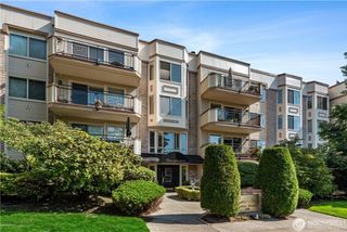 200 99th Avenue NE #36, Bellevue, WA 98004