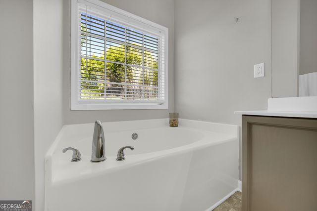 678 Bailey Drive, Jefferson, GA 30549