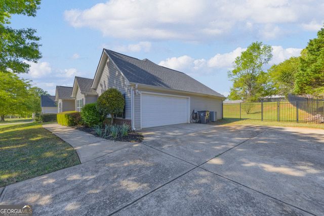 678 Bailey Drive, Jefferson, GA 30549