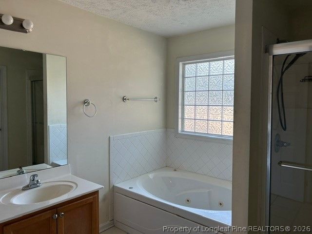 4242 Pete Warner Court, Hope Mills, NC 28348