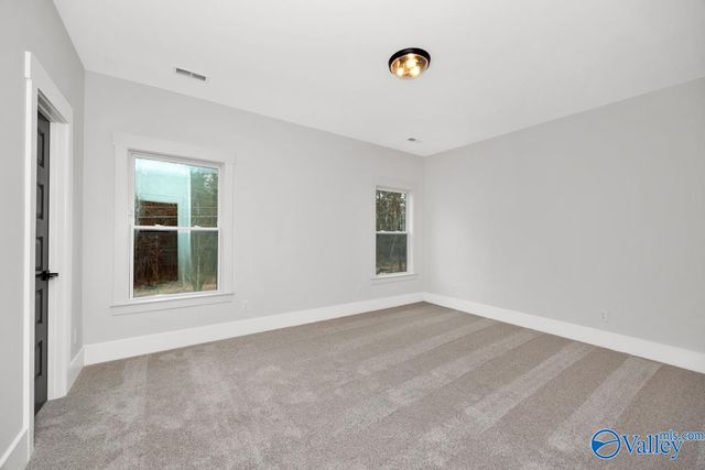 55 Trail Loop Road, Huntsville, AL 35803