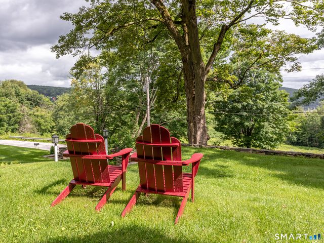 61 Curtiss Road, Warren, CT 06777