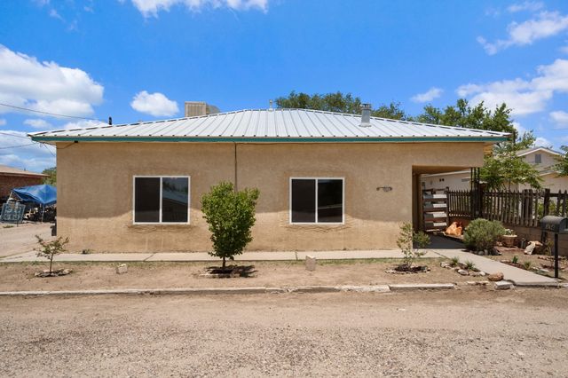 314 W Aragon Road, Belen, NM 87002