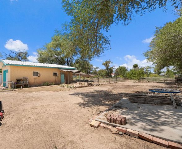 314 W Aragon Road, Belen, NM 87002