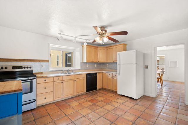 314 W Aragon Road, Belen, NM 87002