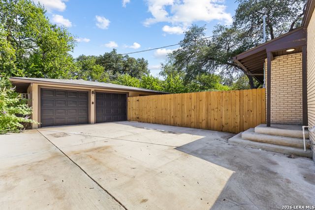2519 W Kings Hwy, San Antonio, TX 78228