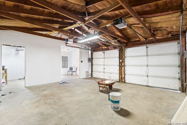 2519 W Kings Hwy, San Antonio, TX 78228