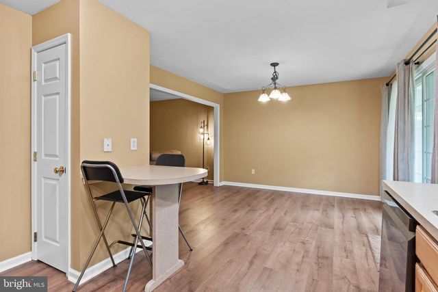 489 SUNDAY DR, Harrisburg, PA 17111