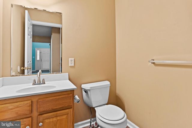 489 SUNDAY DR, Harrisburg, PA 17111