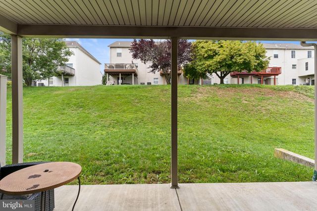 489 SUNDAY DR, Harrisburg, PA 17111