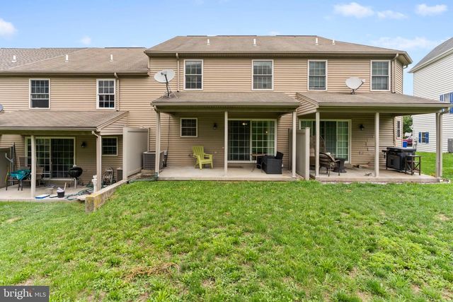 489 SUNDAY DR, Harrisburg, PA 17111