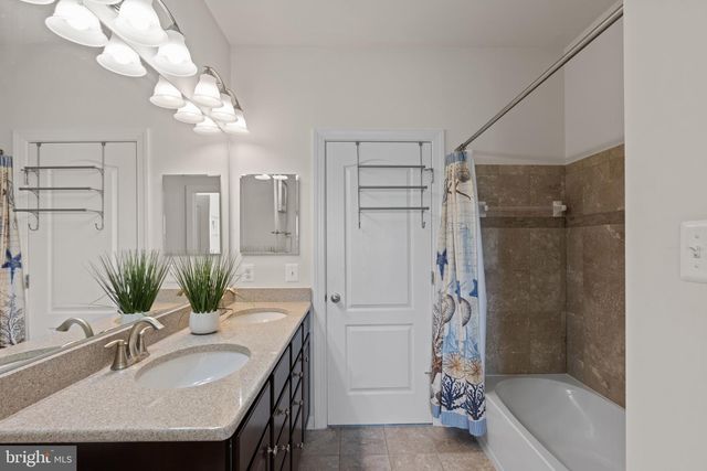 329 PRICE DR, Middletown, DE 19709