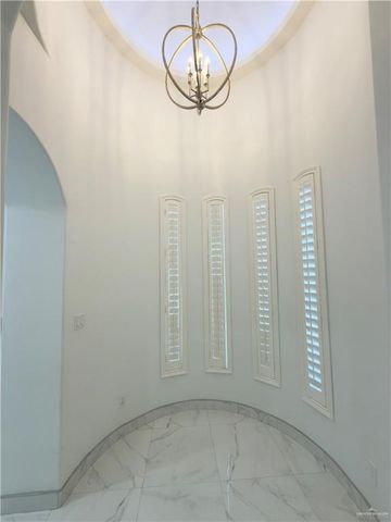 13601 N 41st Lane, Edinburg, TX 78541