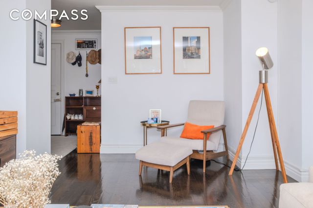 31 Jane Street 9AB, New York City, NY 10014