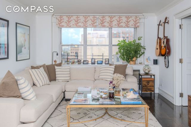 31 Jane Street 9AB, New York City, NY 10014