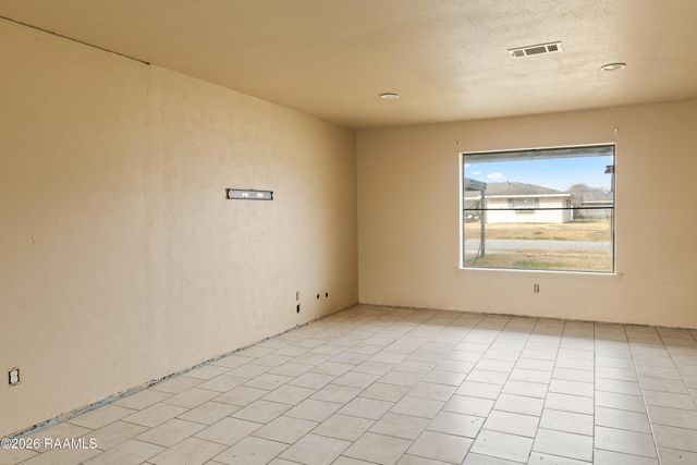 109 Thomas Nolan Drive, Lafayette, LA 70508