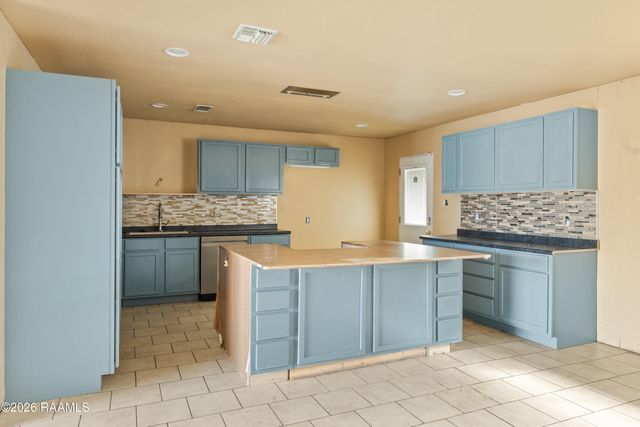 109 Thomas Nolan Drive, Lafayette, LA 70508