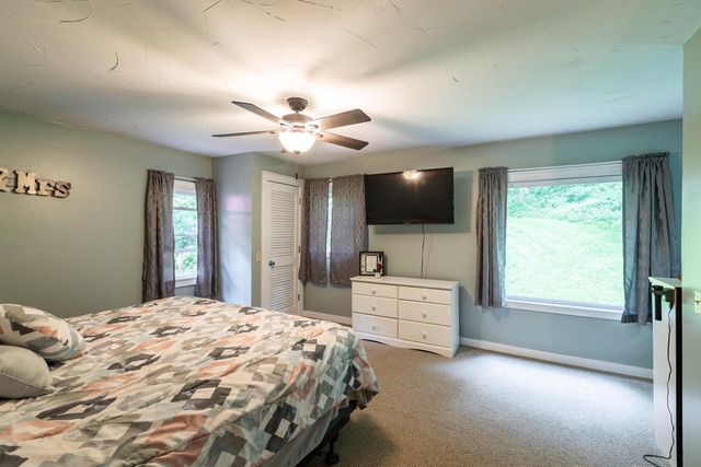 E11330 Allen ROAD, La Farge, WI 54639