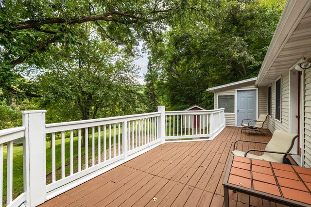 E11330 Allen ROAD, La Farge, WI 54639