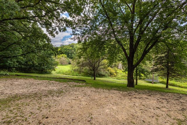 E11330 Allen ROAD, La Farge, WI 54639