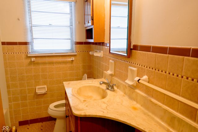 4537 E 42nd Street, Indianapolis, IN 46226
