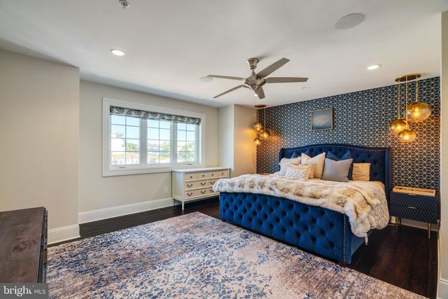 4732 CROSS ST, Philadelphia, PA 19128