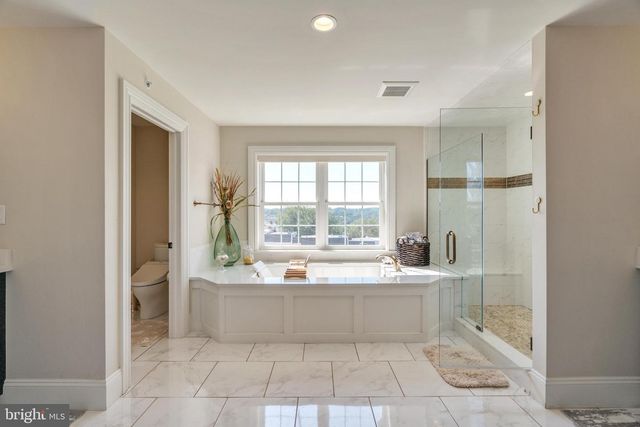 4732 CROSS ST, Philadelphia, PA 19128