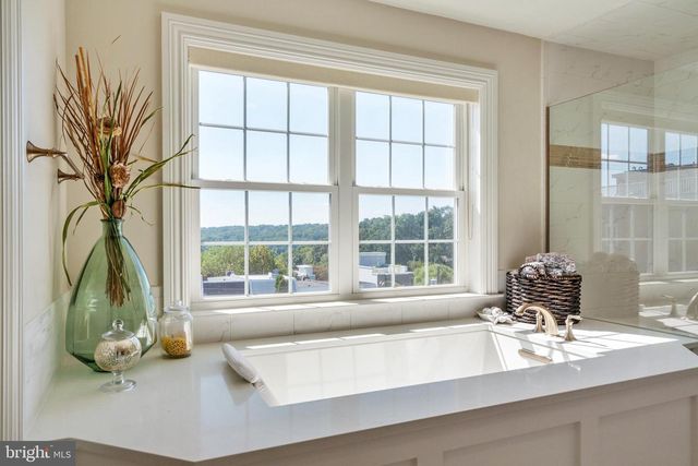 4732 CROSS ST, Philadelphia, PA 19128