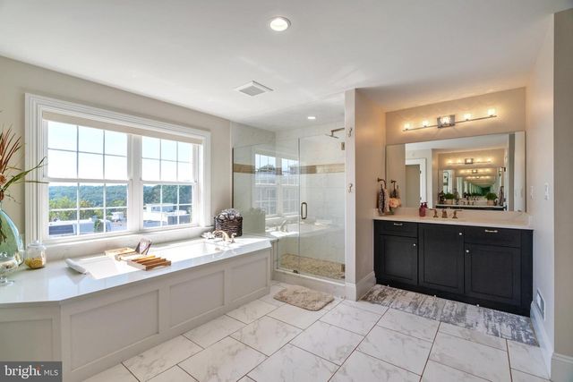 4732 CROSS ST, Philadelphia, PA 19128