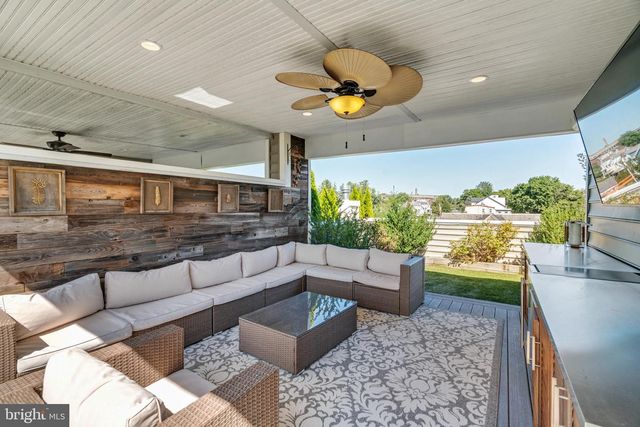 4732 CROSS ST, Philadelphia, PA 19128