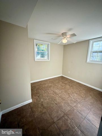 15700 ACORN CT, Cresaptown, MD 21502