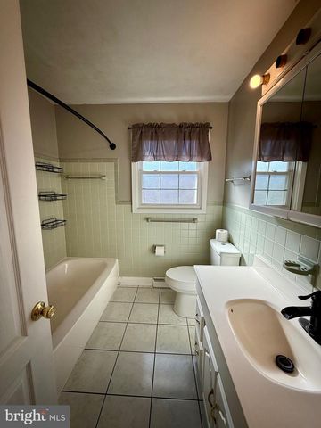 15700 ACORN CT, Cresaptown, MD 21502