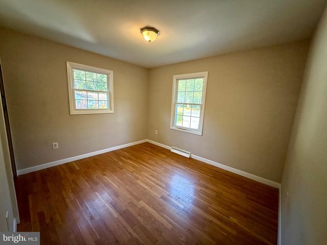 15700 ACORN CT, Cresaptown, MD 21502