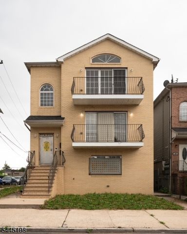 26 Mount Pleasant Ave, Newark City, NJ 07104