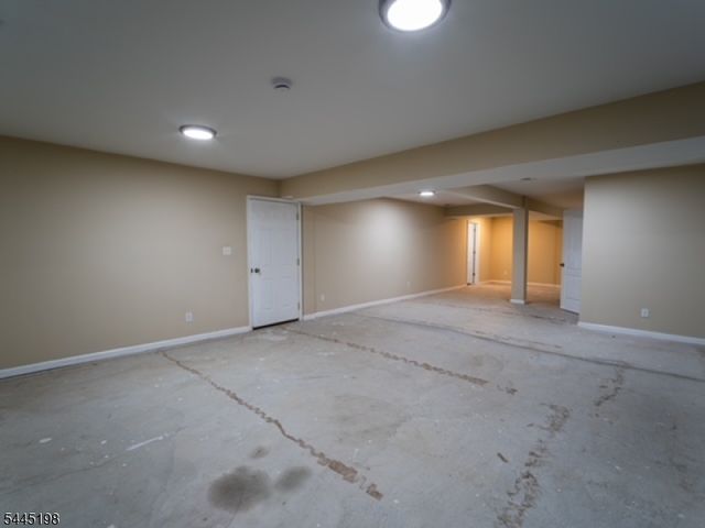 26 Mount Pleasant Ave, Newark City, NJ 07104