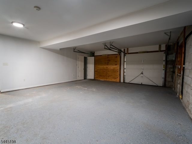 26 Mount Pleasant Ave, Newark City, NJ 07104