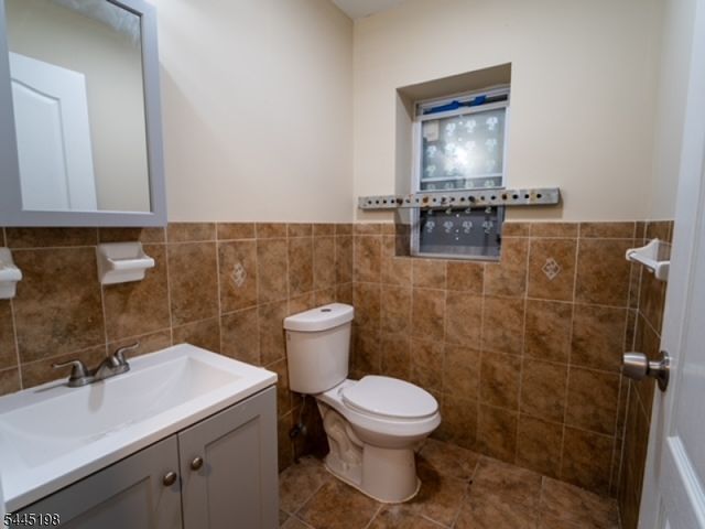 26 Mount Pleasant Ave, Newark City, NJ 07104
