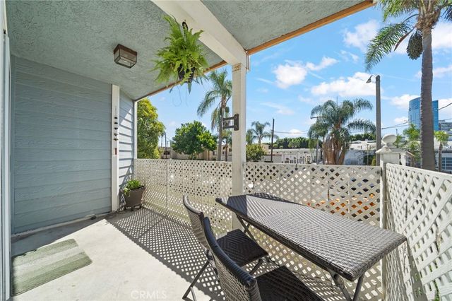 955 E. 3rd street 203, Long Beach, CA 90802