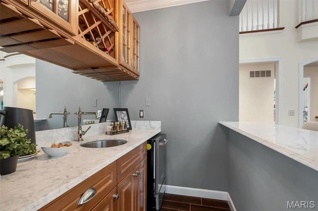 17 West Drive, Chesterfield, MO 63017