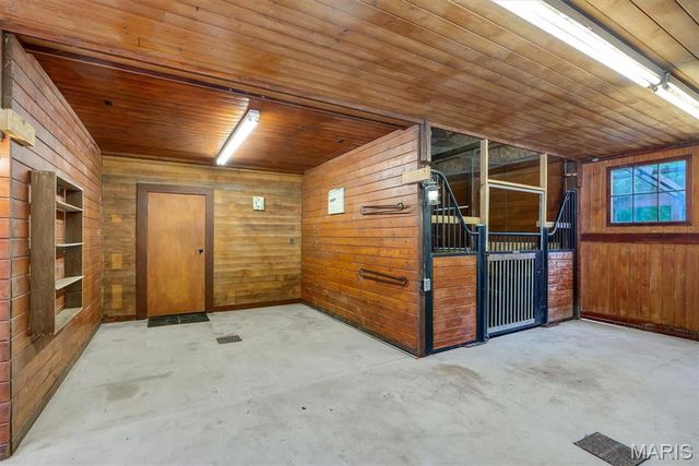 17 West Drive, Chesterfield, MO 63017